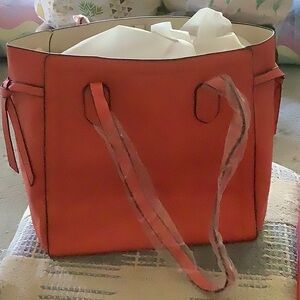 Coral tote new